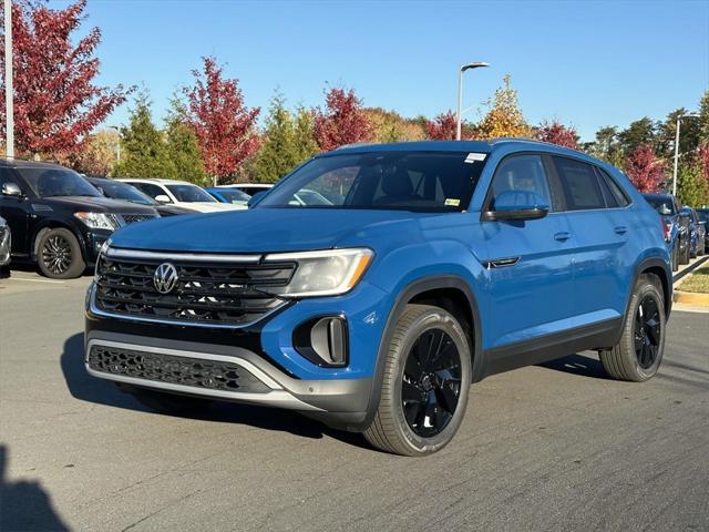 new 2025 Volkswagen Atlas Cross Sport car, priced at $43,656