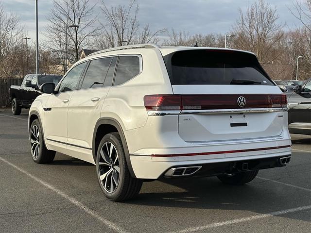 new 2025 Volkswagen Atlas car, priced at $52,183