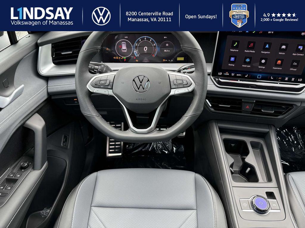 new 2025 Volkswagen Tiguan car, priced at $33,805