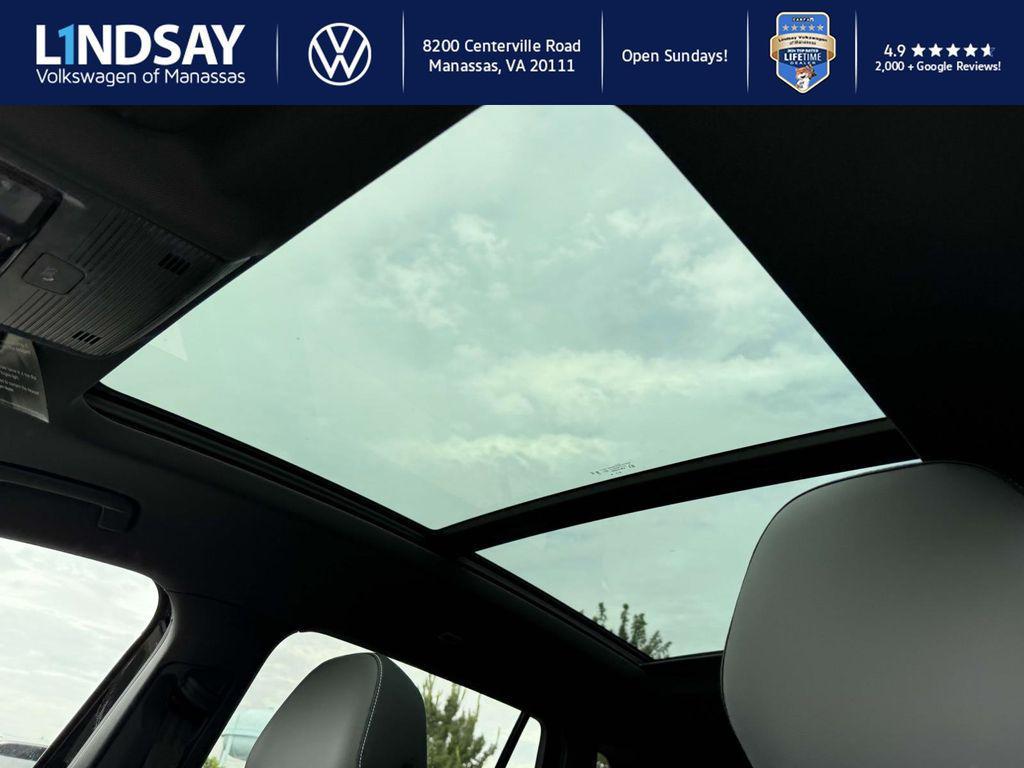 new 2025 Volkswagen Tiguan car, priced at $33,805