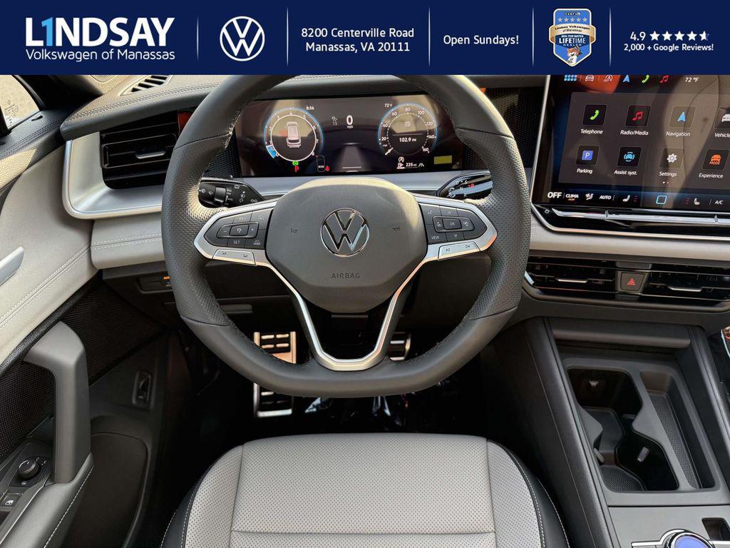 new 2025 Volkswagen Tiguan car, priced at $33,807