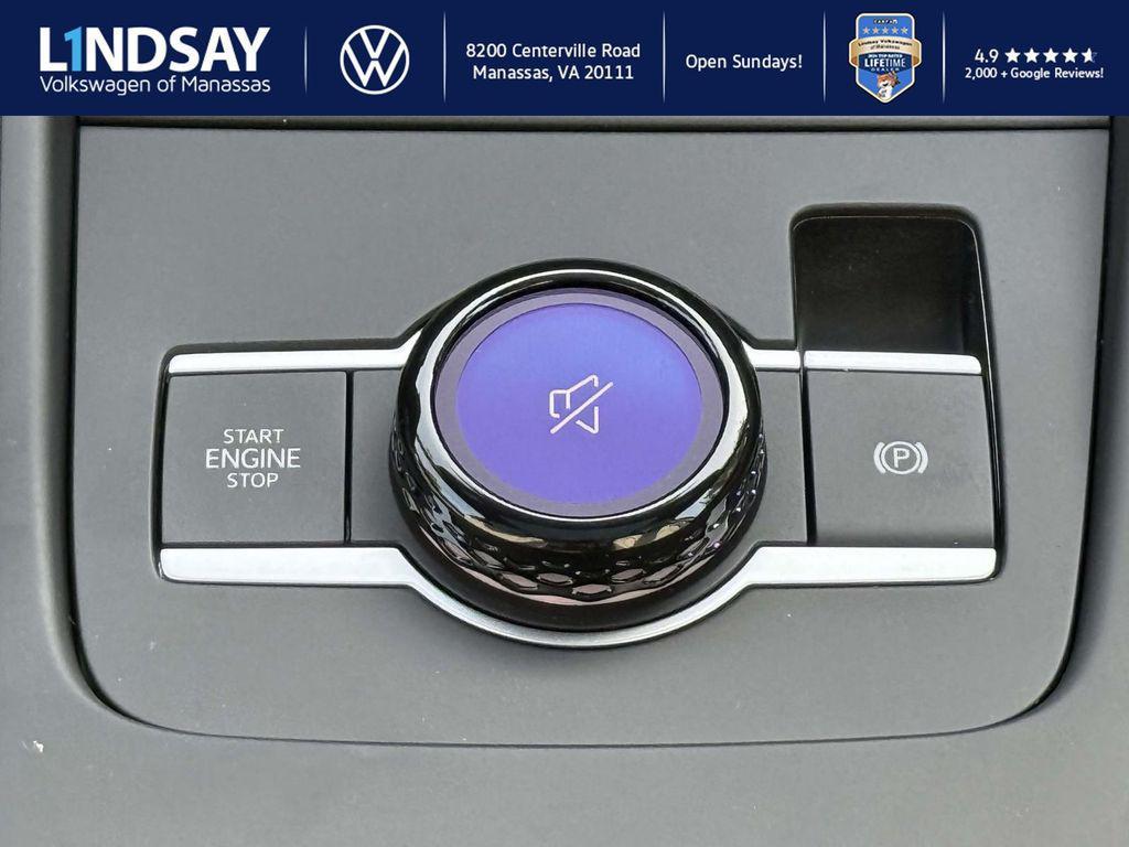 new 2025 Volkswagen Tiguan car, priced at $33,807