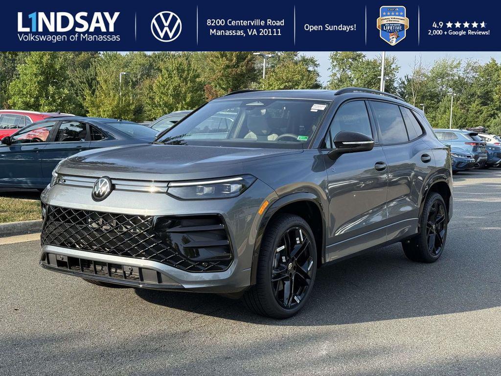 new 2025 Volkswagen Tiguan car, priced at $33,807