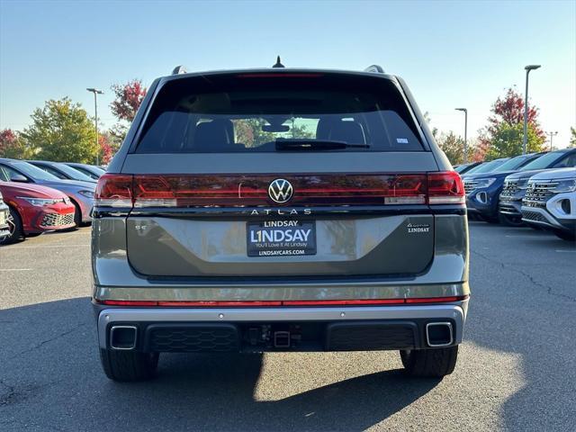 new 2025 Volkswagen Atlas car, priced at $45,519