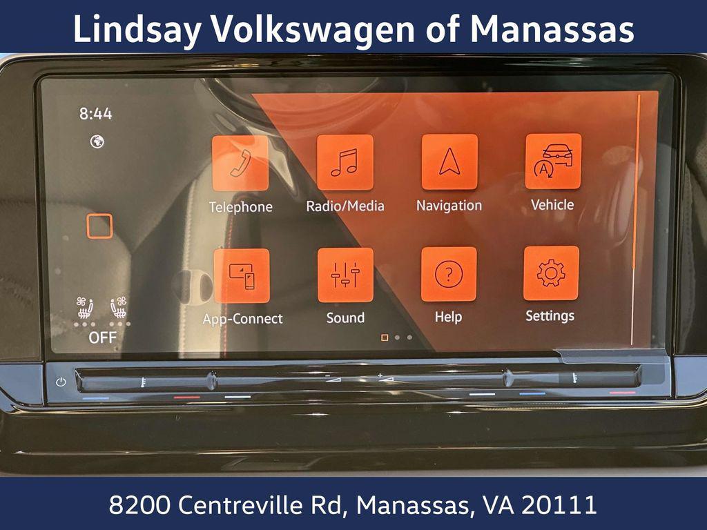 new 2025 Volkswagen Atlas car, priced at $43,269