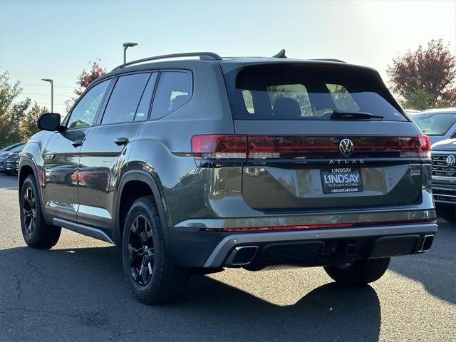 new 2025 Volkswagen Atlas car, priced at $45,519