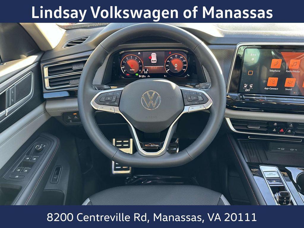 new 2025 Volkswagen Atlas car, priced at $43,269