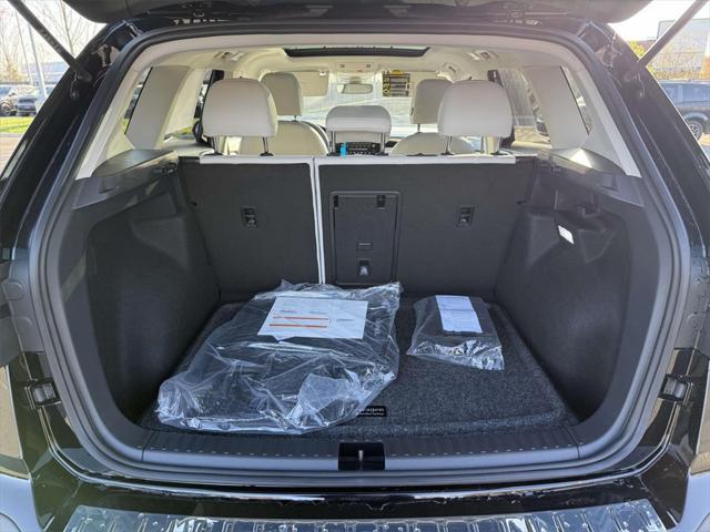 new 2025 Volkswagen Taos car, priced at $29,986