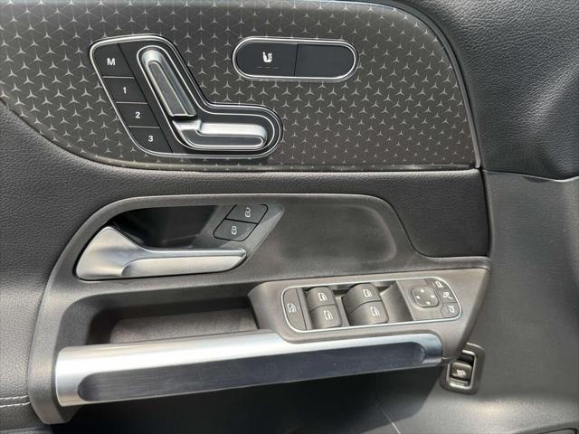 used 2024 Mercedes-Benz GLB 250 car, priced at $37,777