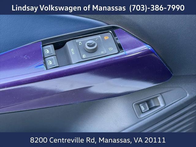 new 2025 Volkswagen ID.4 car, priced at $52,879
