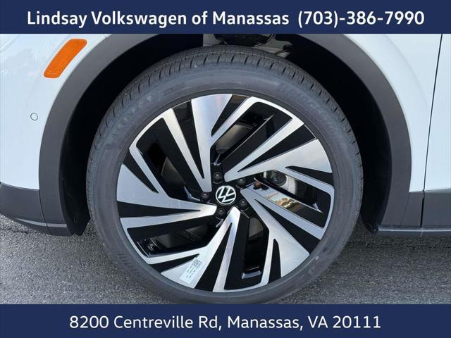 new 2025 Volkswagen ID.4 car, priced at $52,879