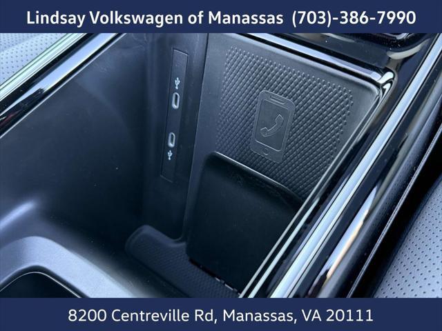 new 2025 Volkswagen ID.4 car, priced at $52,879