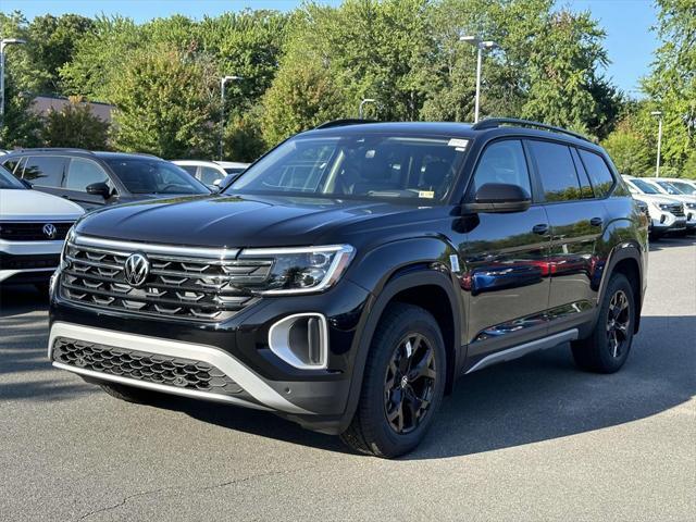 new 2024 Volkswagen Atlas car, priced at $44,296