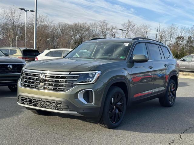 new 2025 Volkswagen Atlas car, priced at $42,633