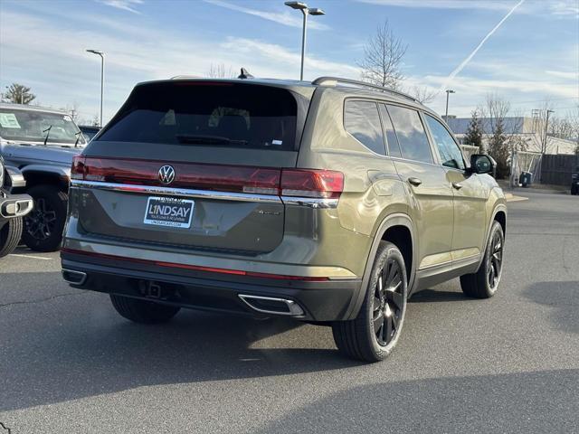 new 2025 Volkswagen Atlas car, priced at $42,633