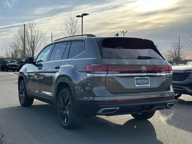 new 2025 Volkswagen Atlas car, priced at $42,633