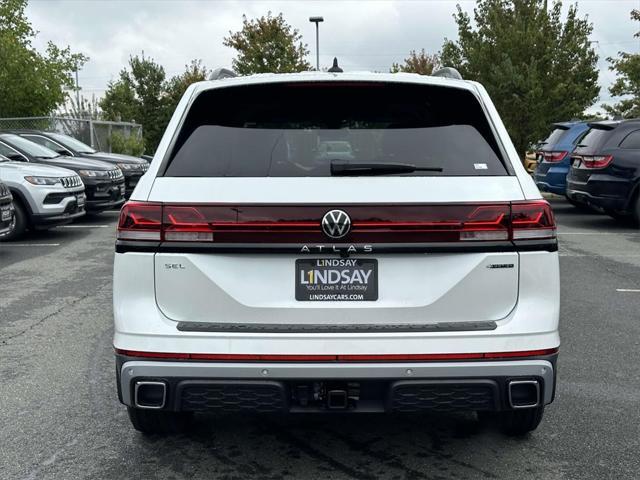 new 2024 Volkswagen Atlas car, priced at $48,455