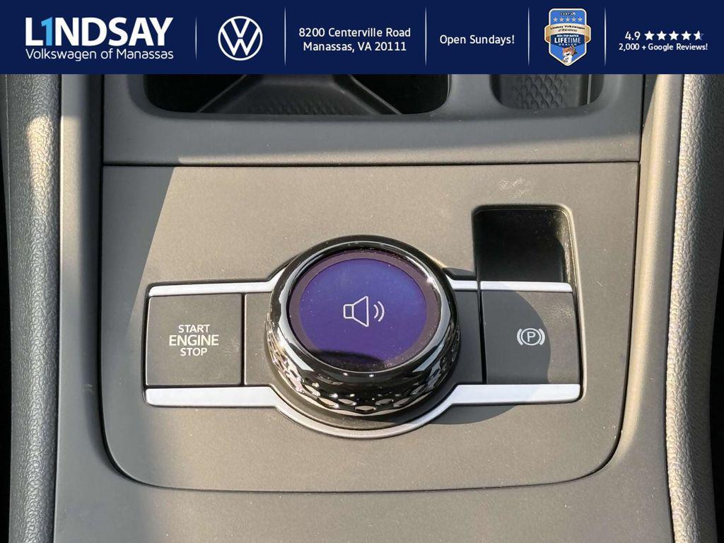 new 2025 Volkswagen Tiguan car, priced at $36,805