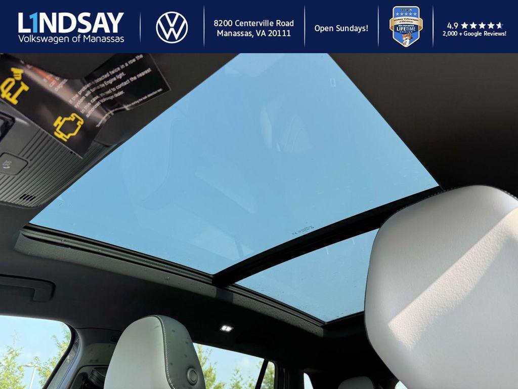 new 2025 Volkswagen Tiguan car, priced at $36,805