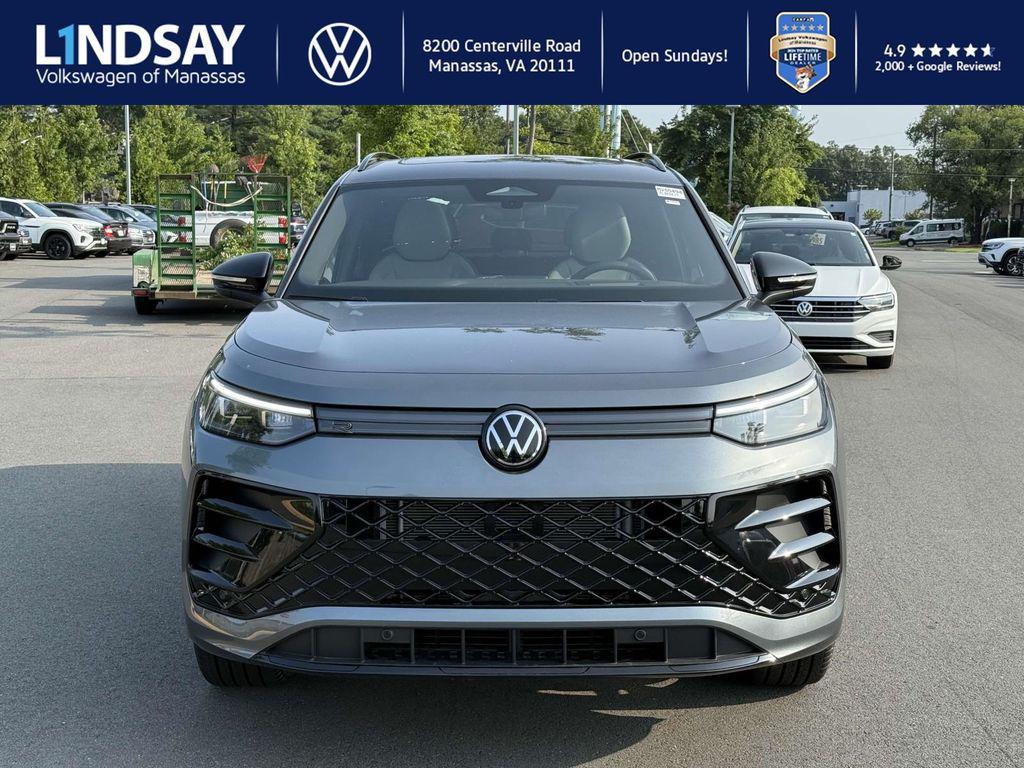 new 2025 Volkswagen Tiguan car, priced at $36,805