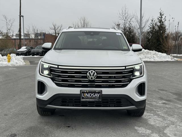 used 2024 Volkswagen Atlas car, priced at $41,997