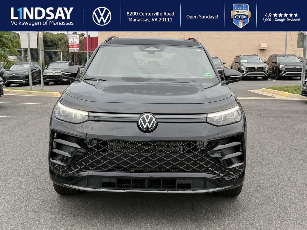 new 2025 Volkswagen Tiguan car, priced at $35,973