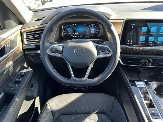 new 2024 Volkswagen Atlas car, priced at $42,205