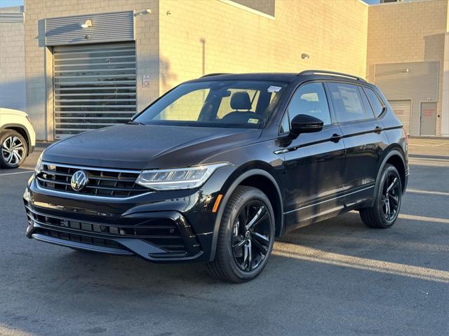 new 2024 Volkswagen Tiguan car, priced at $33,074