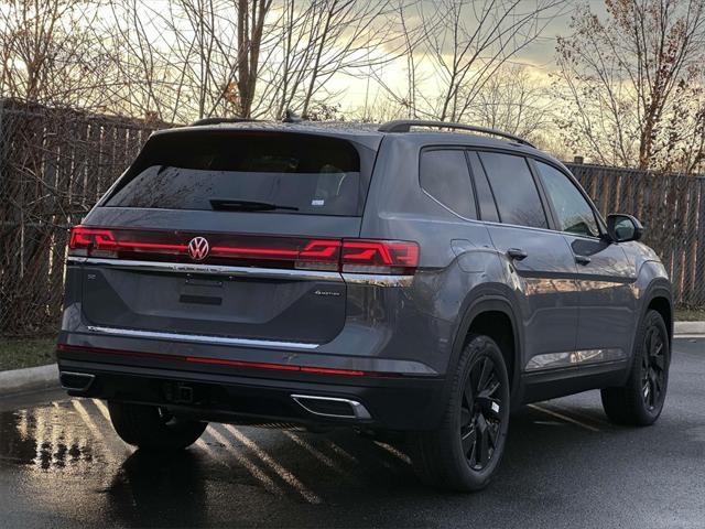 new 2025 Volkswagen Atlas car, priced at $44,460