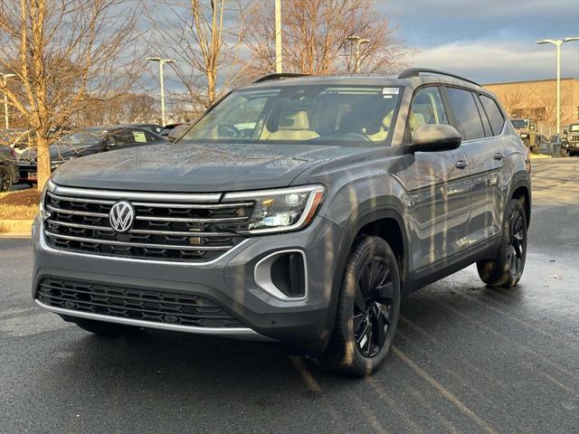 new 2025 Volkswagen Atlas car, priced at $44,460