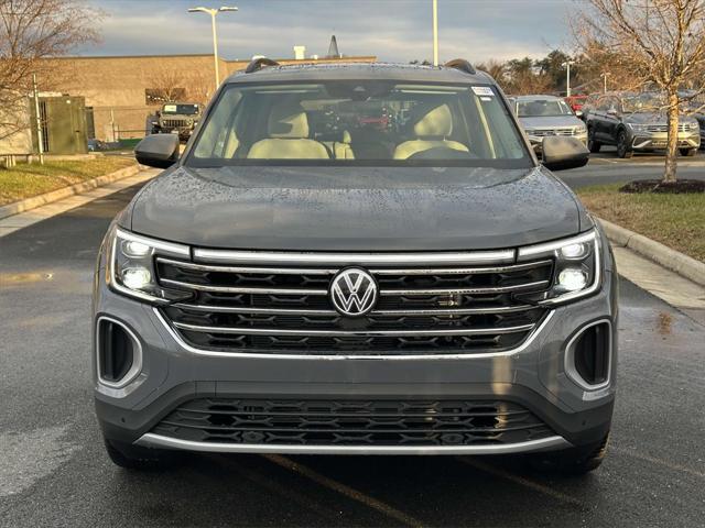 new 2025 Volkswagen Atlas car, priced at $44,460