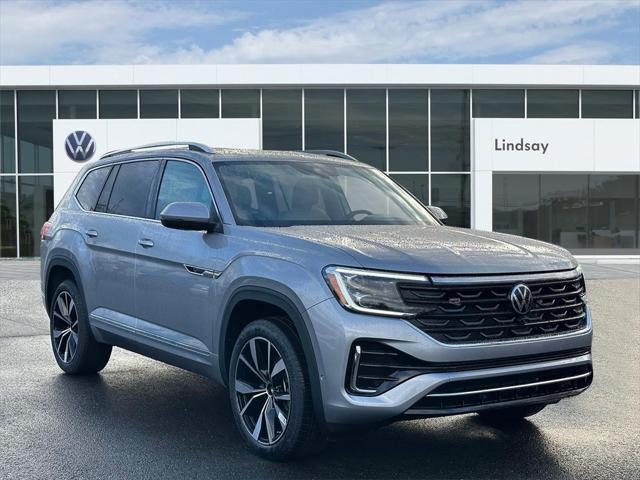 new 2025 Volkswagen Atlas car, priced at $52,026