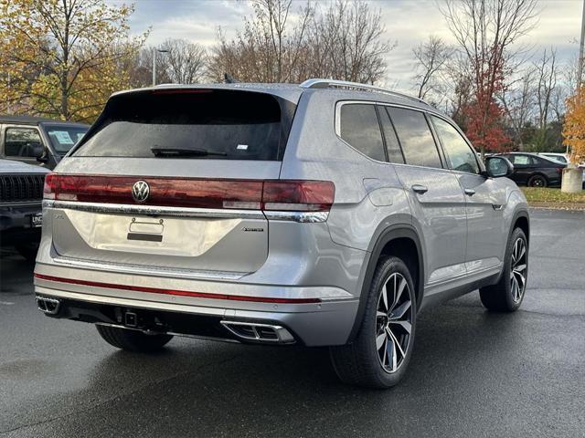 new 2025 Volkswagen Atlas car, priced at $52,026