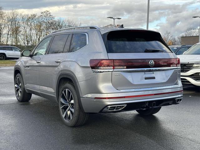 new 2025 Volkswagen Atlas car, priced at $52,026