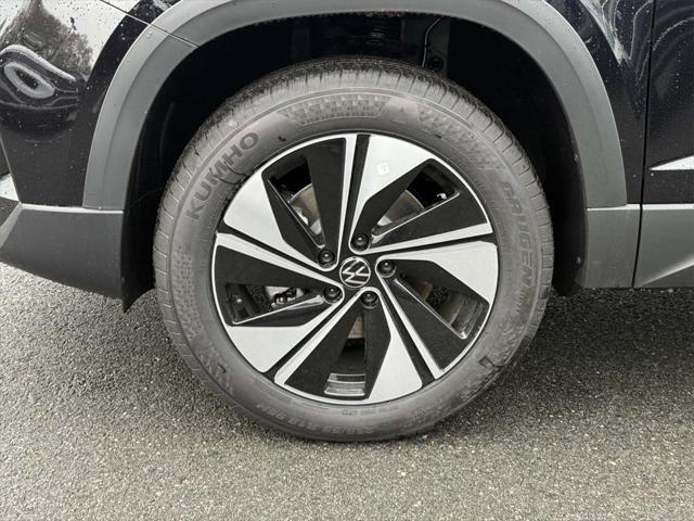 new 2025 Volkswagen Taos car, priced at $29,986