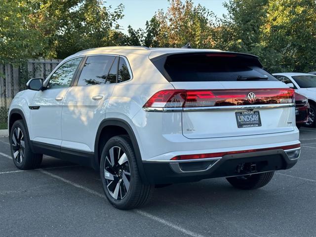 new 2024 Volkswagen Atlas Cross Sport car, priced at $43,686