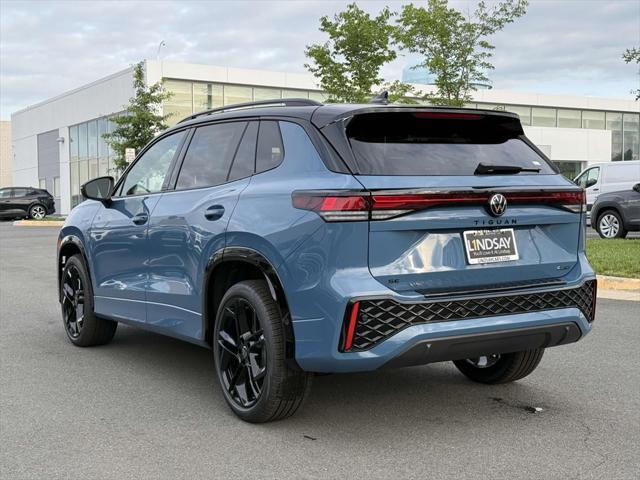 new 2025 Volkswagen Tiguan car, priced at $38,395