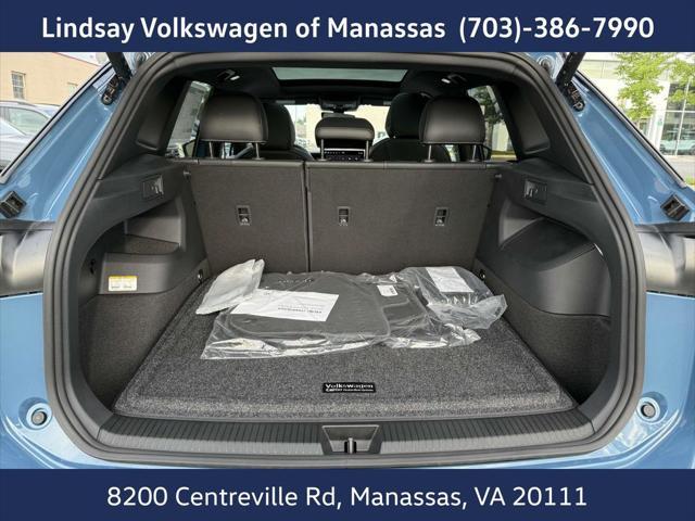 new 2025 Volkswagen Tiguan car, priced at $38,395