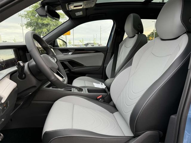 new 2025 Volkswagen Tiguan car, priced at $38,395