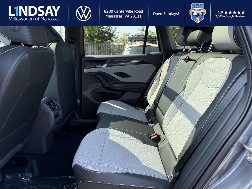 new 2025 Volkswagen Tiguan car, priced at $33,078