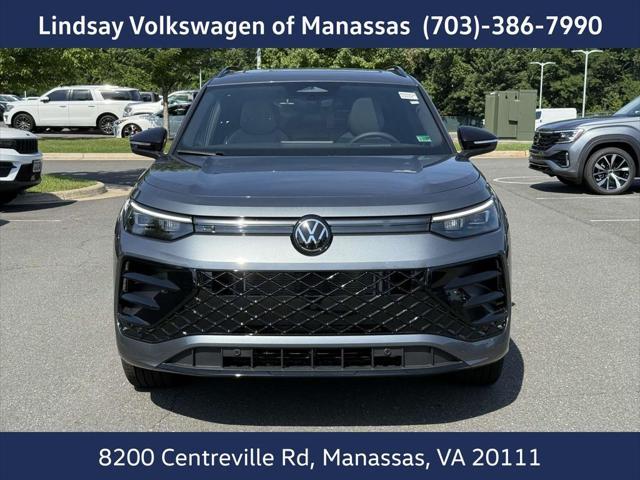 new 2025 Volkswagen Tiguan car, priced at $36,828