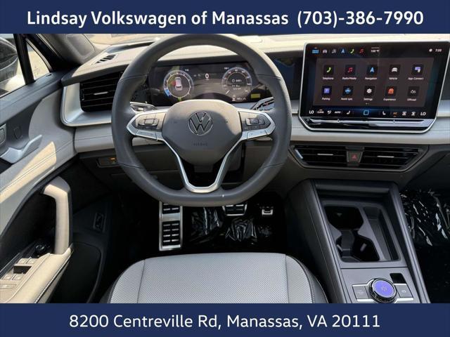 new 2025 Volkswagen Tiguan car, priced at $36,828