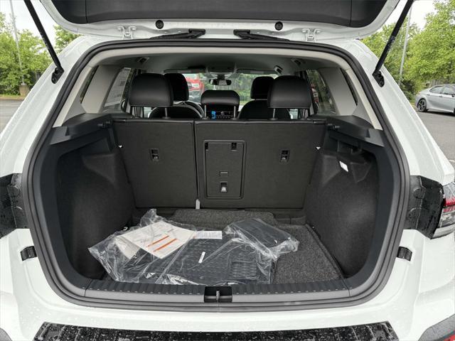 new 2025 Volkswagen Taos car, priced at $29,148