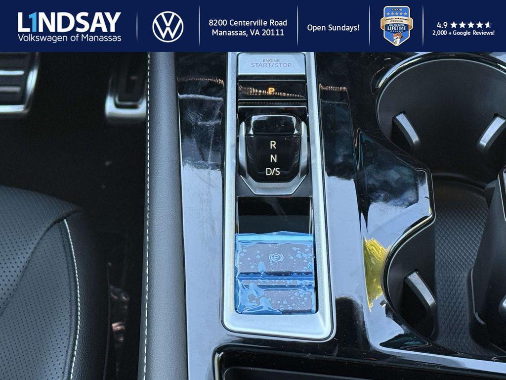 new 2026 Volkswagen Atlas Cross Sport car, priced at $50,483