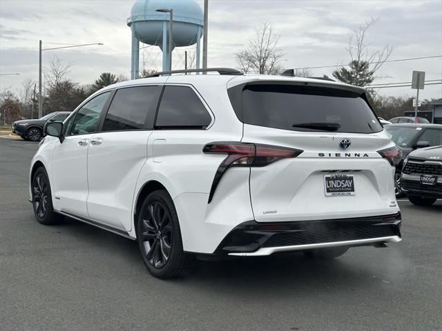 used 2021 Toyota Sienna car, priced at $39,577