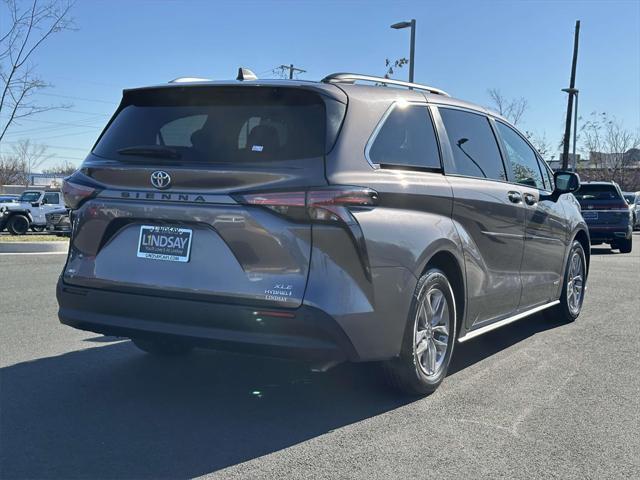 used 2021 Toyota Sienna car, priced at $37,997