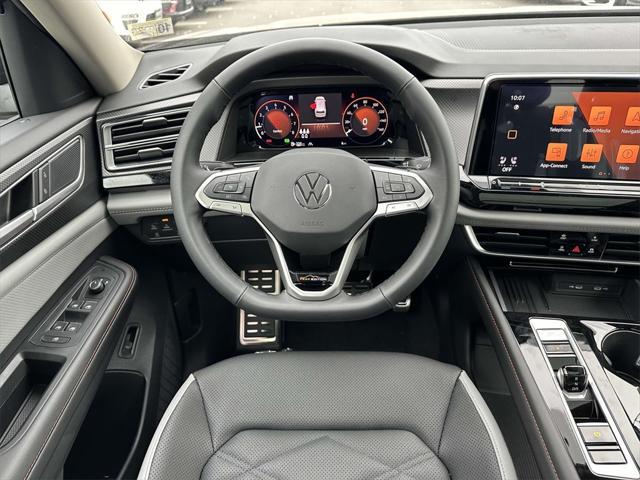 new 2025 Volkswagen Atlas car, priced at $45,548