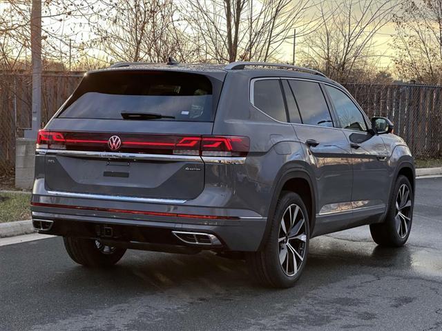 new 2025 Volkswagen Atlas car, priced at $52,758