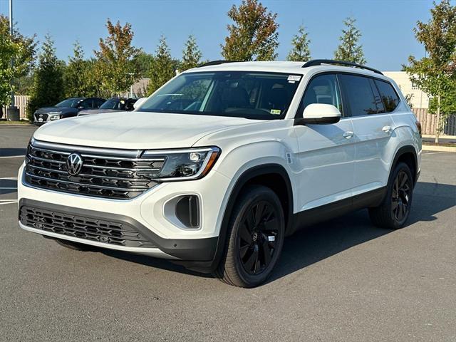 new 2024 Volkswagen Atlas car, priced at $42,220