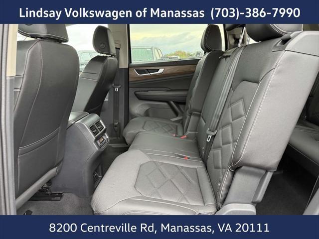 new 2025 Volkswagen Atlas car, priced at $41,460